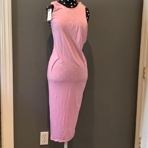 NYTT Pink Midi Dress